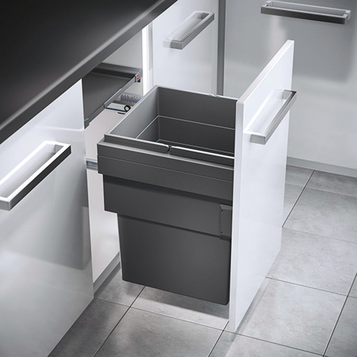 Hailo Cargo Synchro Built-In Bottom Mount Single Waste Bin Pull Out with Soft Close